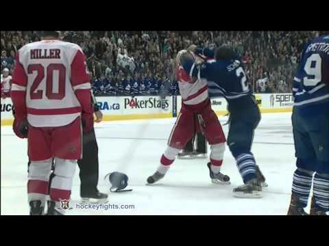 J. Abdelkader (DET) vs. L. Schenn (TOR)