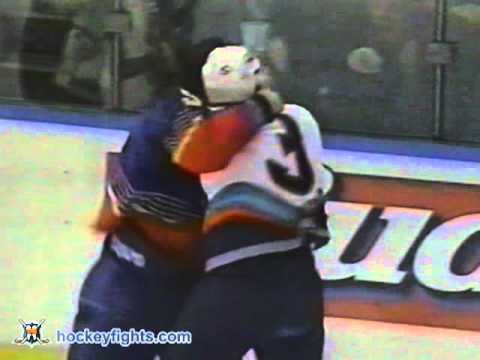 S. Corson (STL) vs. D. Chynoweth (NYI)