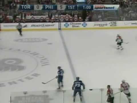 L. Schenn (TOR) vs. S. Hartnell (PHI)