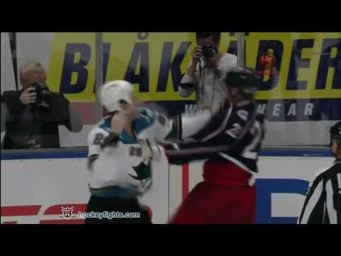 R. Clowe (SJS) vs. M. Commodore (CBJ)