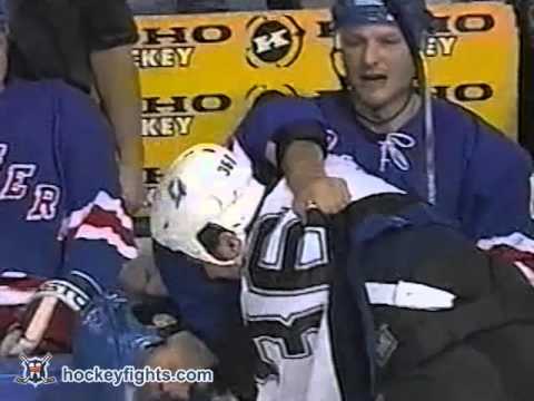 S. McCarthy (NYR) vs. A. Roy (TBL)