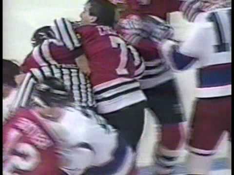 C. Chelios (CHI) vs. T. Selanne (WPG)