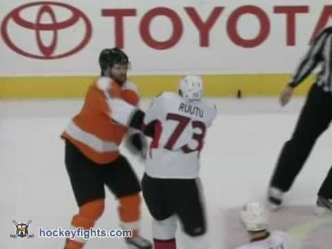 J. Ruutu (OTT) vs. S. Hartnell (PHI)