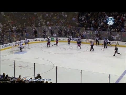 M. Richards (LAK) vs. B. Dubinsky (CBJ)