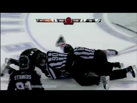 D. Carcillo (PHI) vs. S. Downie (TBL)