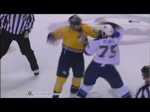 R. Reaves (STL) vs. B. McGrattan (NSH)