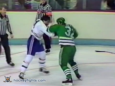 T. Robertson (HFD) vs. J. Kordic (MON)