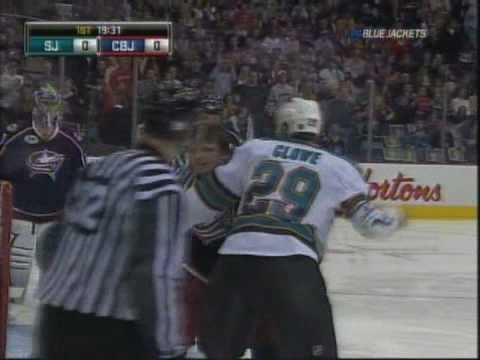 R. Clowe (SJS) vs. D. Dorsett (CBJ)