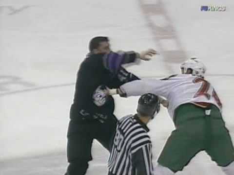 R. Ivanans (LAK) vs. D. Boogaard (MIN)