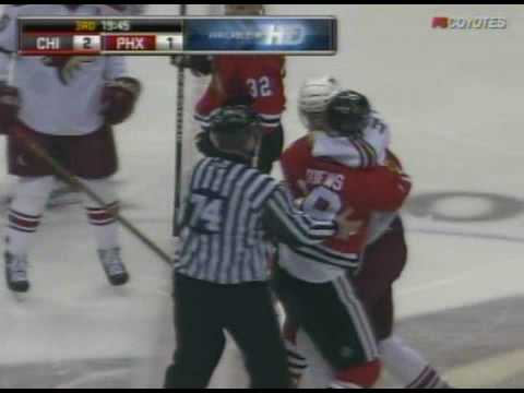 J. Toews (CHI) vs. M. Hanzal (ARI)