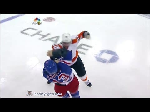 L. Schenn (PHI) vs. D. Carcillo (NYR)