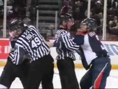 B. Underwood (KAM) vs. B. Lyon (VAN)