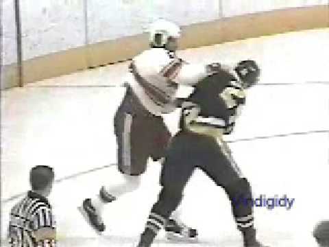 D. Hunter (PIT) vs. D. Murzyn (CAL)