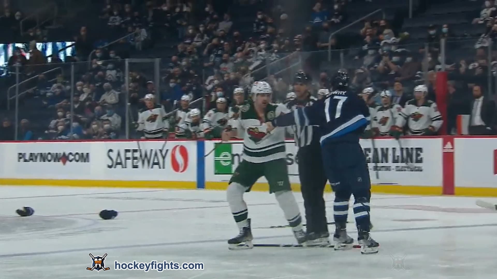 M. Foligno (MIN) vs. A. Lowry (WPG)