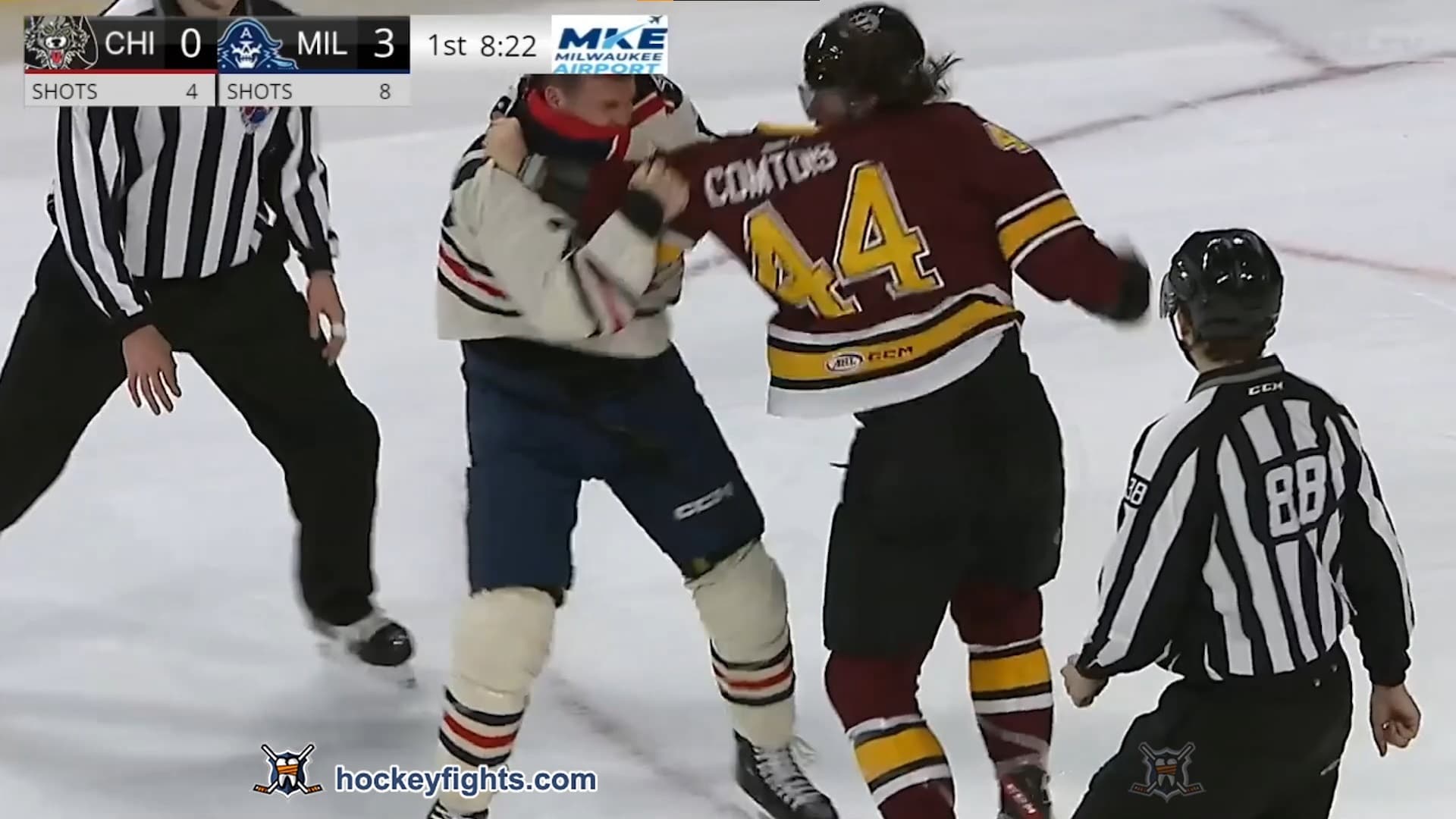 M. Comtois (CHI) vs. E. Afanasyev (MIL)