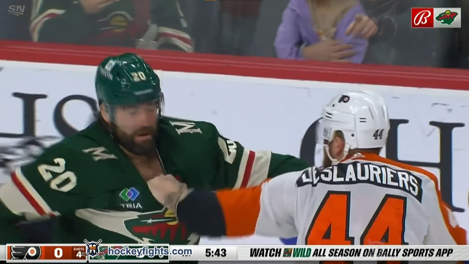 N. Deslauriers (PHI) vs. P. Maroon (MIN)