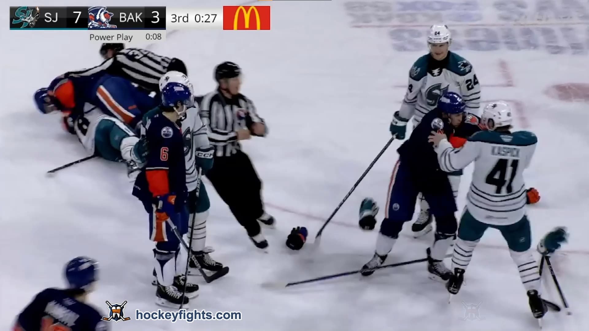 T. Kaspick (SJB) vs. C. Wright (BAK)