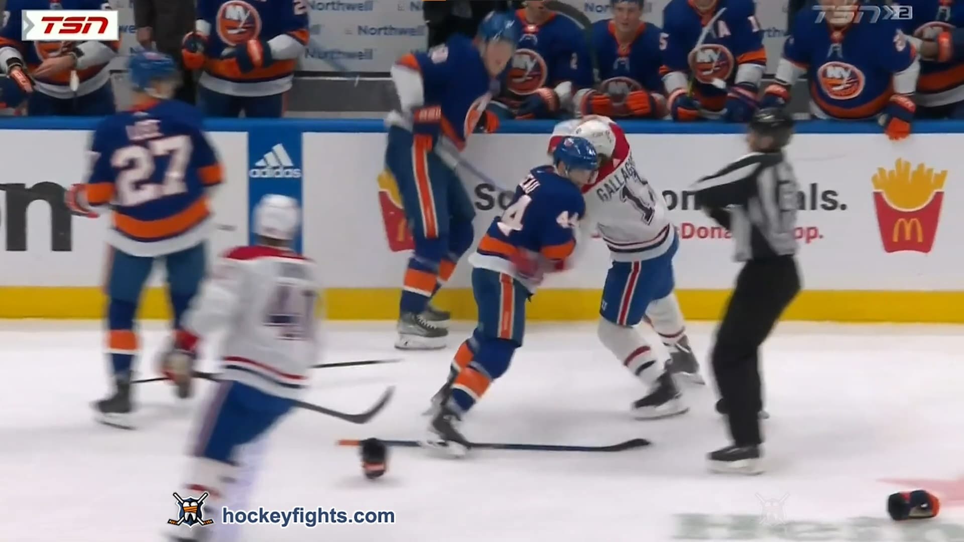 B. Gallagher (MTL) vs. J. Pageau (NYI)