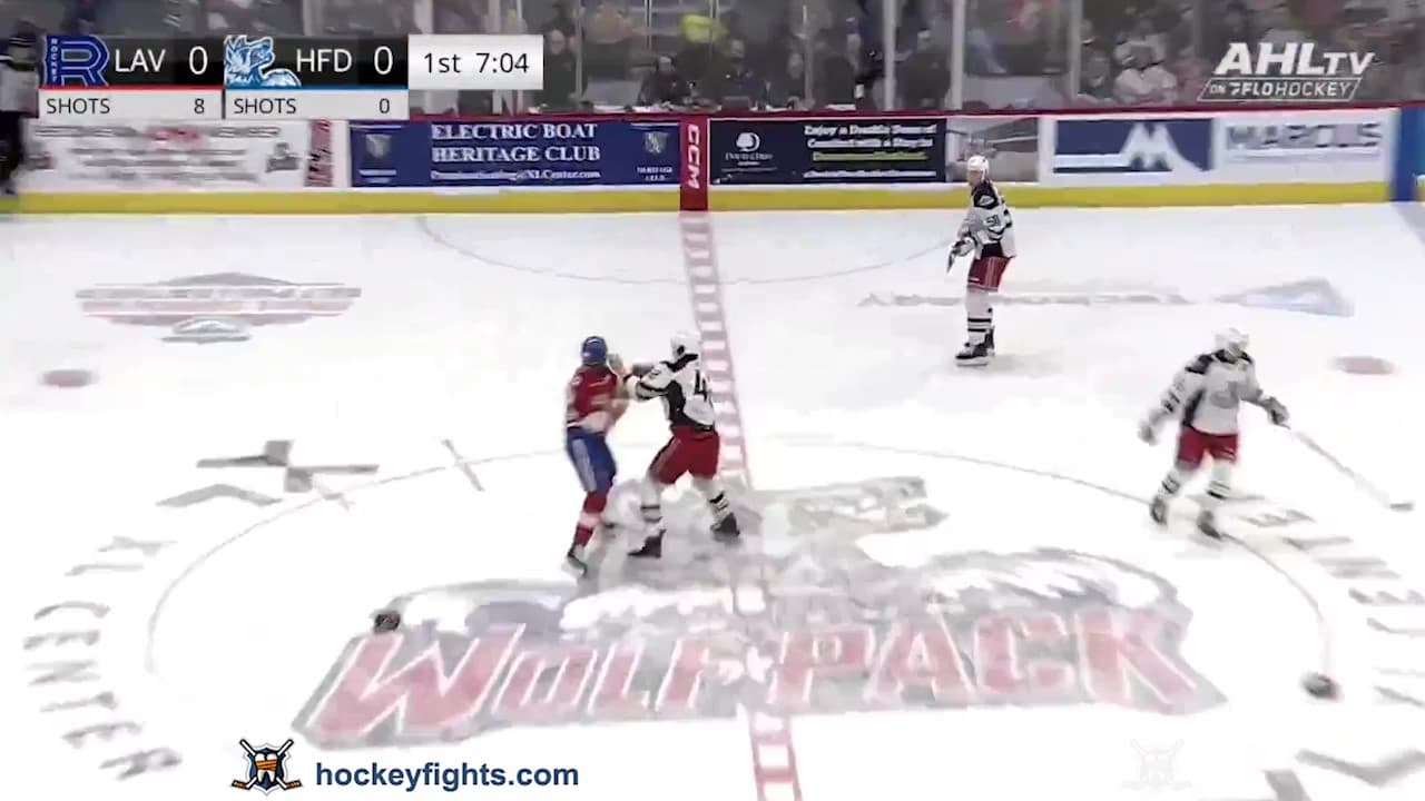 L. Condotta (LAV) vs. J. Chmelar (HFD)