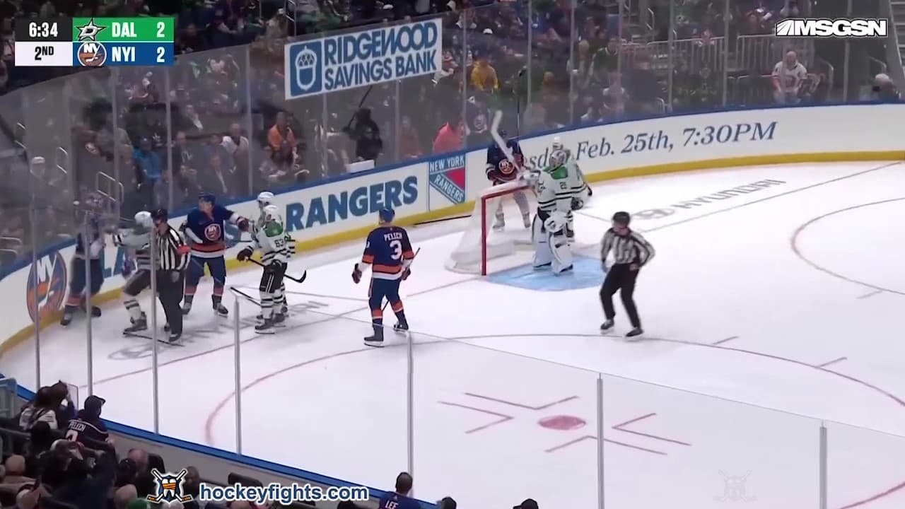 M. Dumba (DAL) vs. C. Cizikas (NYI)