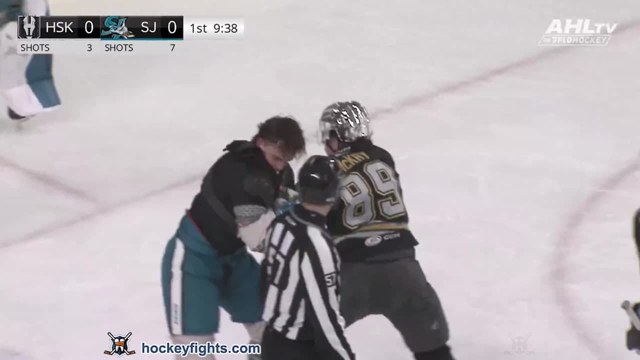 R. McKay (HSK) vs. B. Hache (SJB)