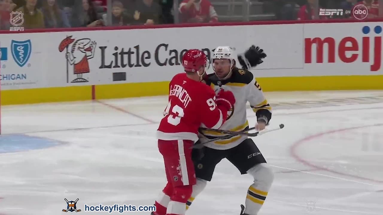 A. Peeke (BOS) vs. A. DeBrincat (DET)