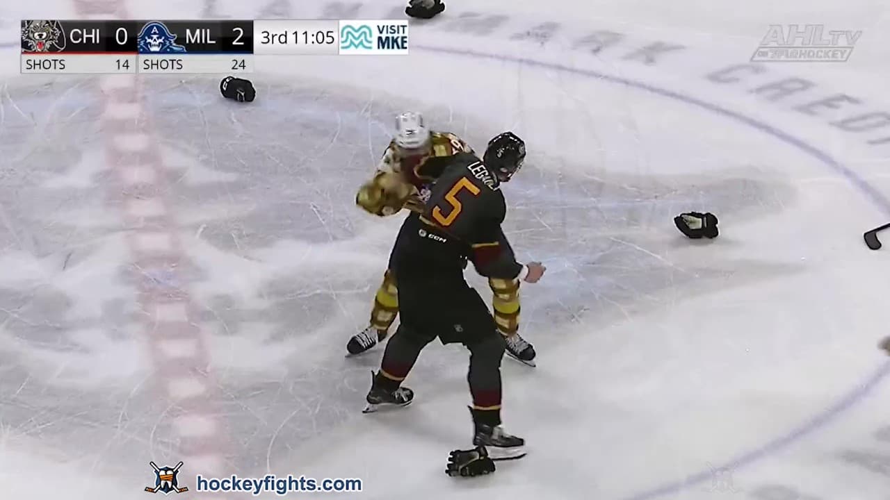 C. Legault (CHI) vs. O. Wiesblatt (MIL)