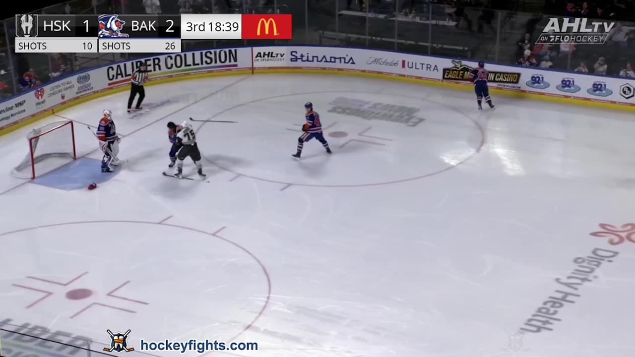 M. McLain (HSK) vs. A. Kannok,Leipert (BAK)