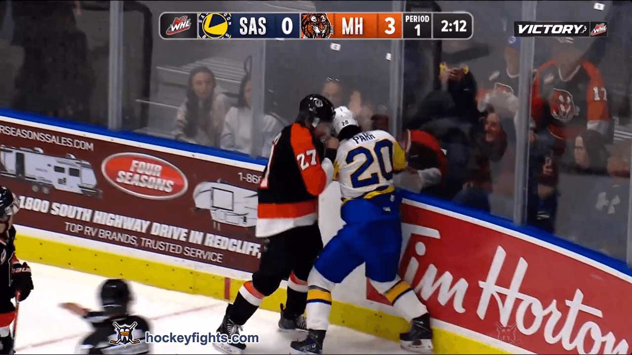 T. Parr (SAS) vs. B. Pickford (MHT)