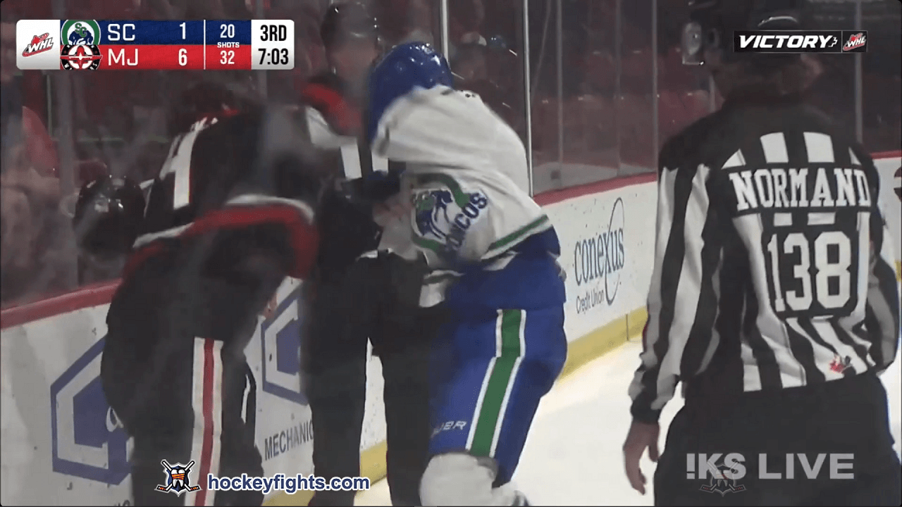 H. Darby (SCB) vs. E. Semeniuk (MJW)