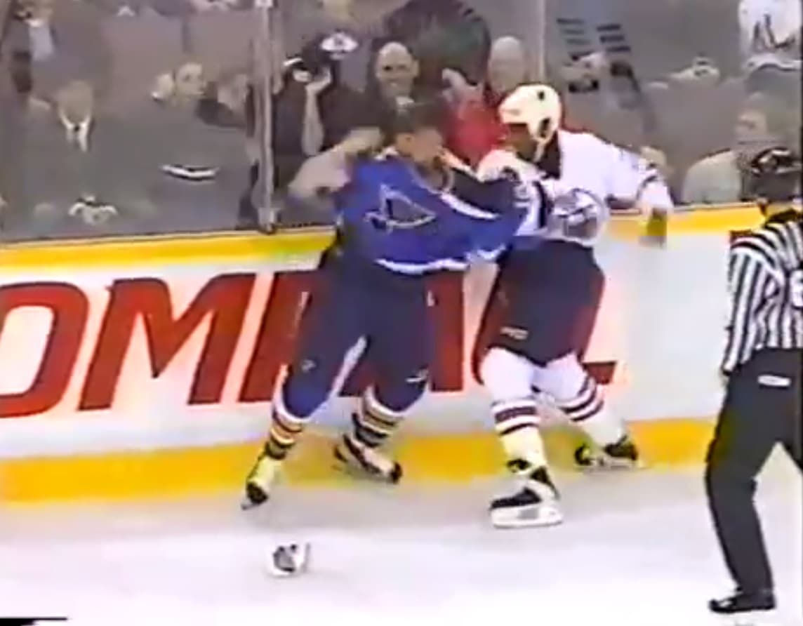 T. Twist (STL) vs. G. Laraque (EDM)