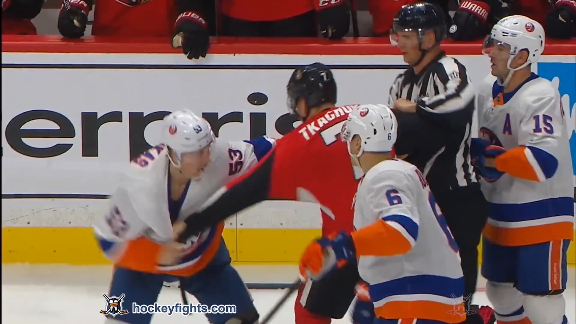 C. Cizikas (NYI) vs. B. Tkachuk (OTT)