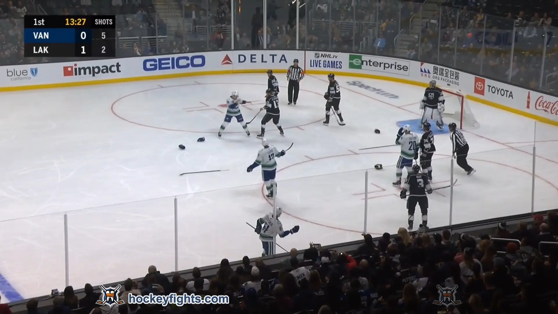 M. Ferland (VAN) vs. K. Clifford (LAK)