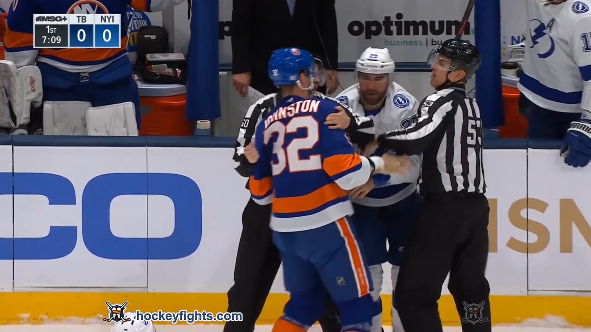 L. Witkowski (TBL) vs. R. Johnston (NYI)