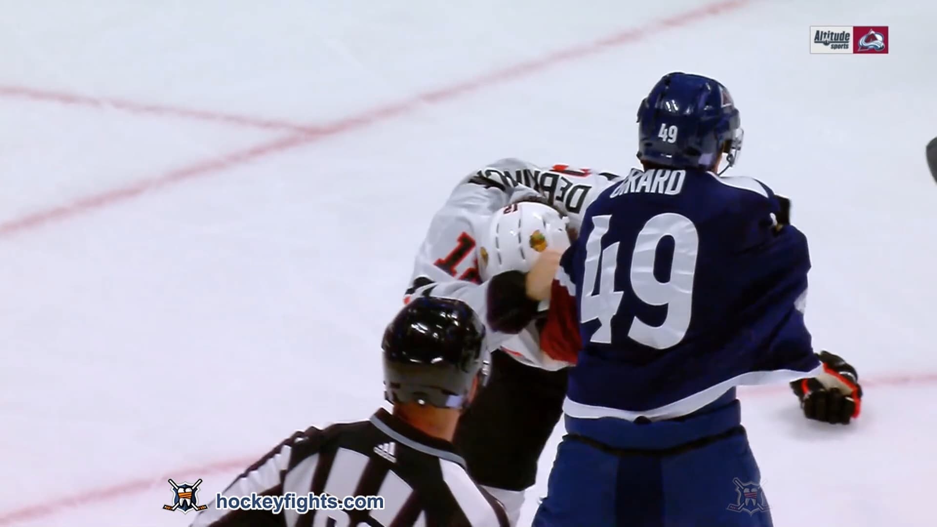 A. DeBrincat (CHI) vs. S. Girard (COL)