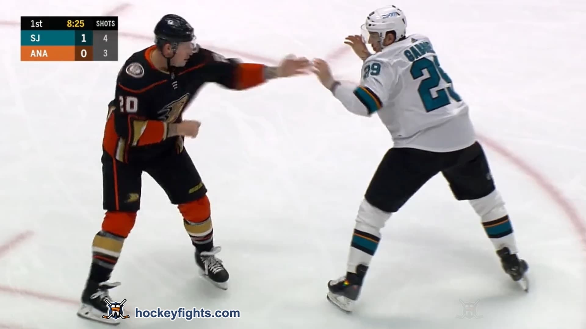 K. Gabriel (SJS) vs. N. Deslauriers (ANA)