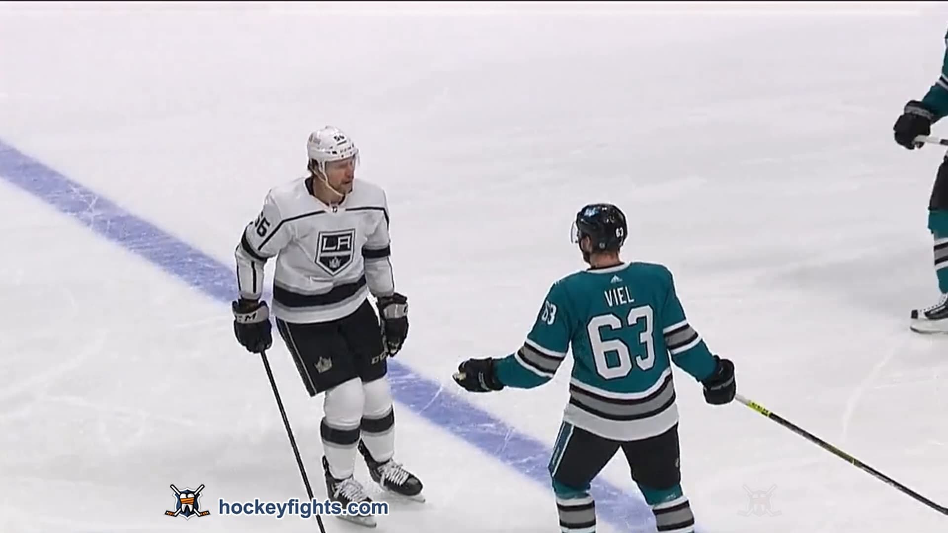 K. MacDermid (LAK) vs. J. Viel (SJS)