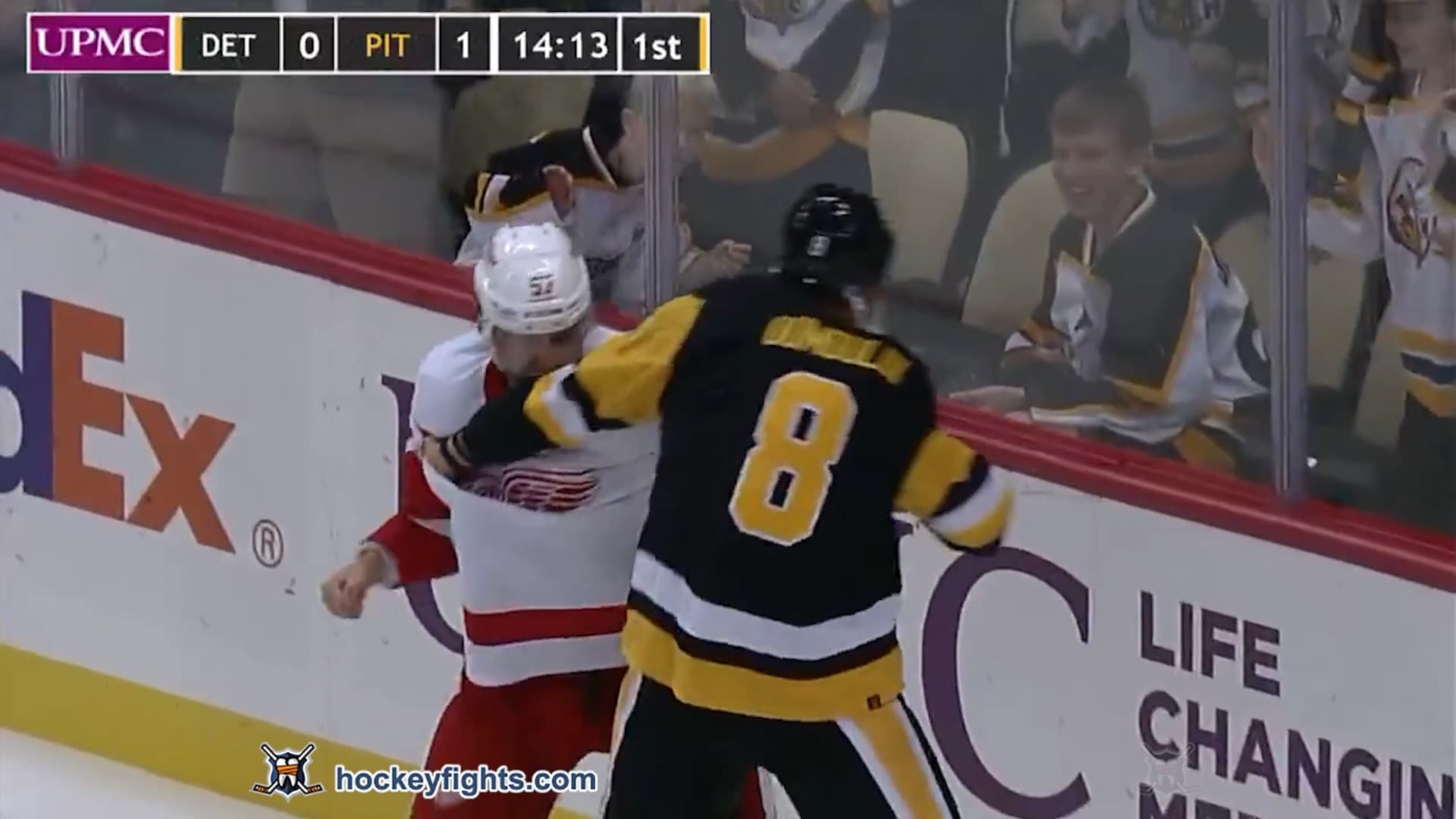 T. Elson (DET) vs. B. Dumoulin (PIT)