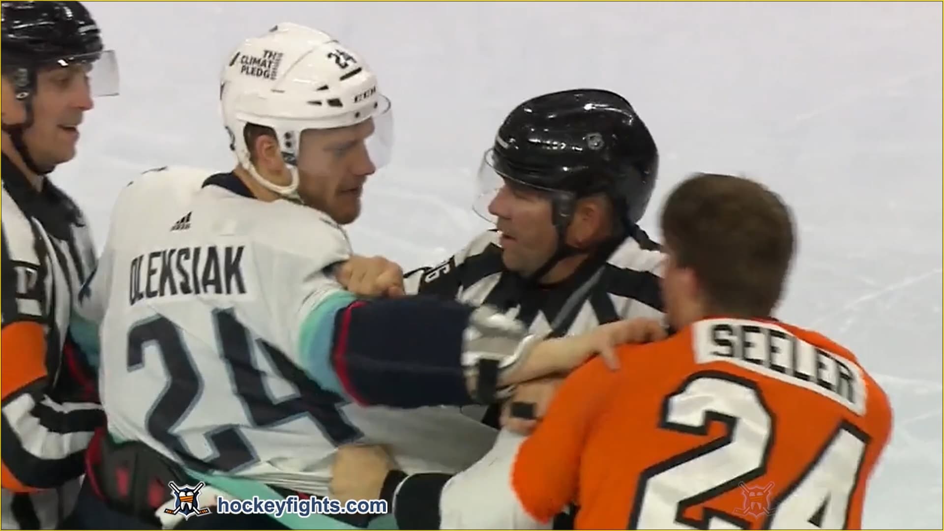 J. Oleksiak (SEA) vs. N. Seeler (PHI)