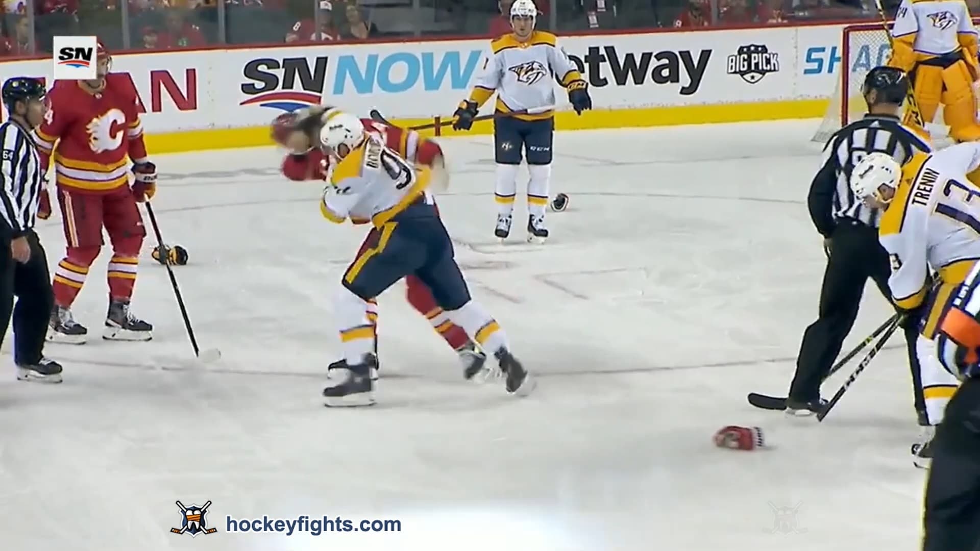 M. Borowiecki (NSH) vs. B. Ritchie (CGY)