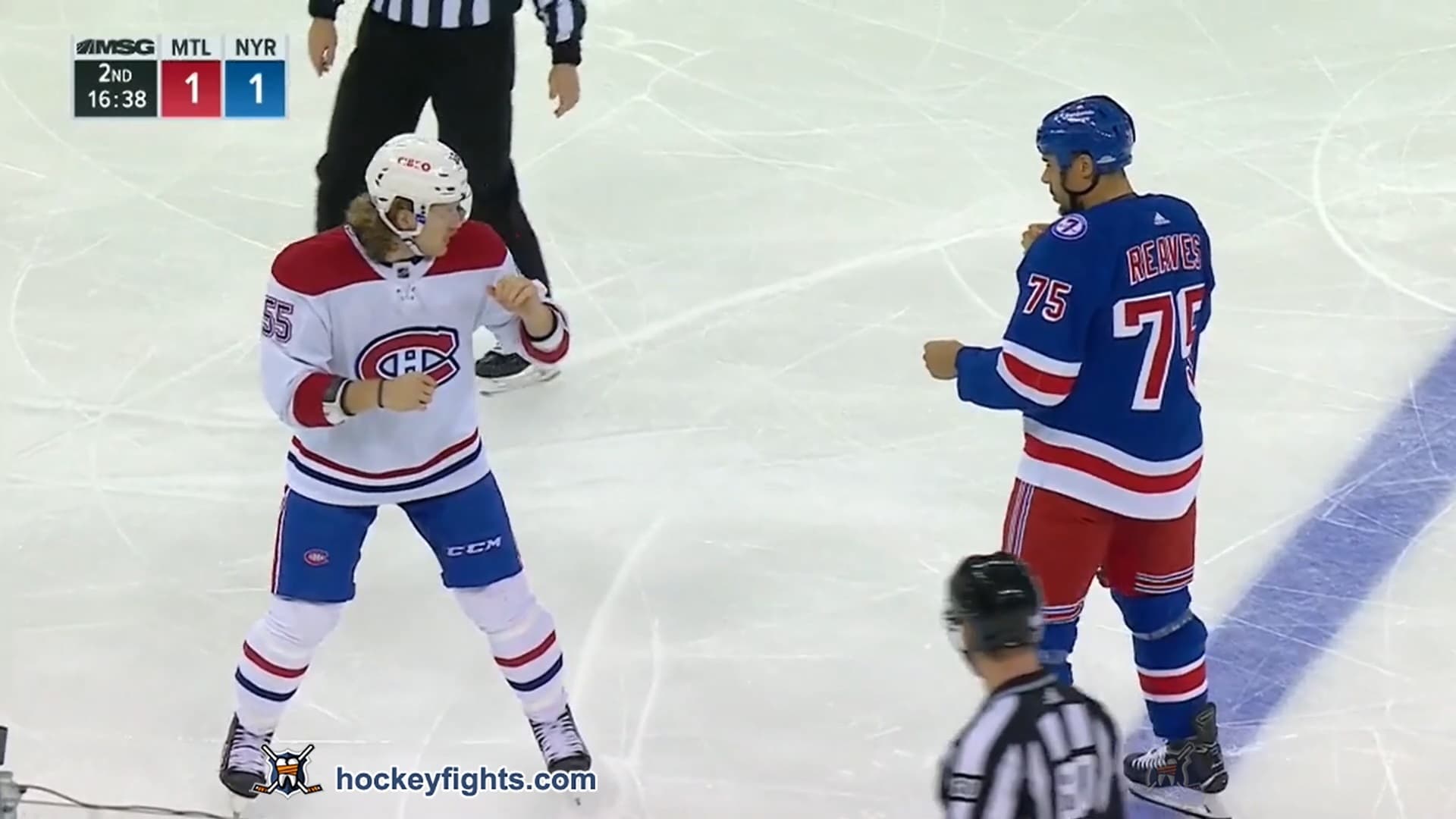 M. Pezzetta (MTL) vs. R. Reaves (NYR)