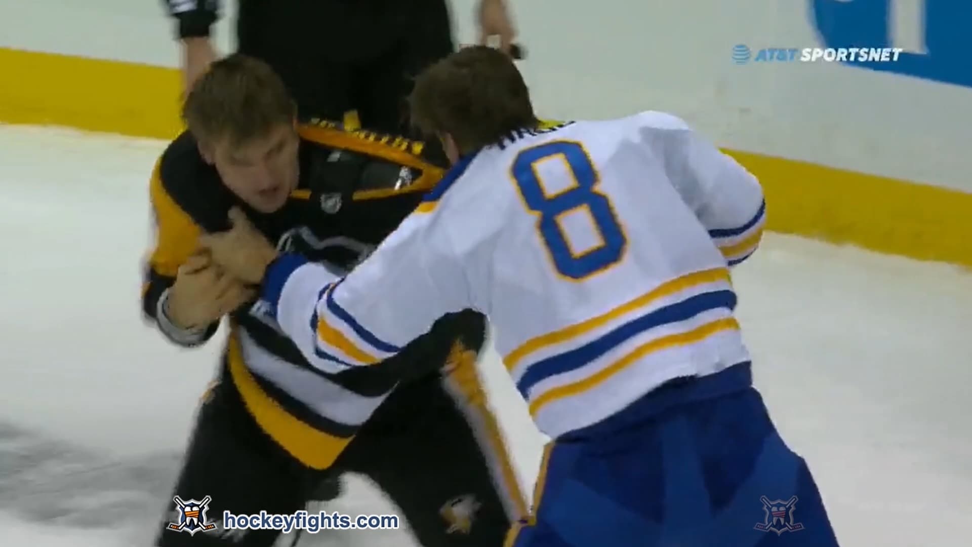 R. Hagg (BUF) vs. Z. Aston-Reese (PIT)