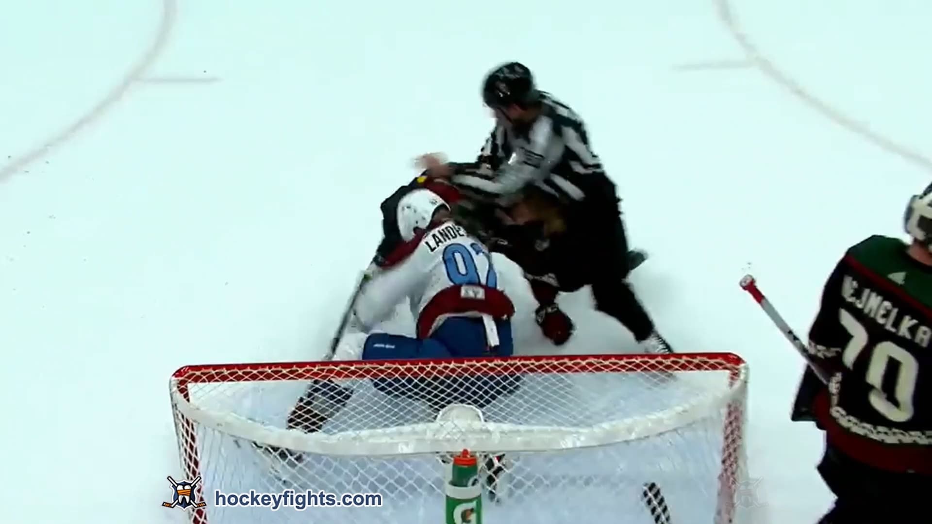 G. Landeskog (COL) vs. J. Chychrun (ARI)