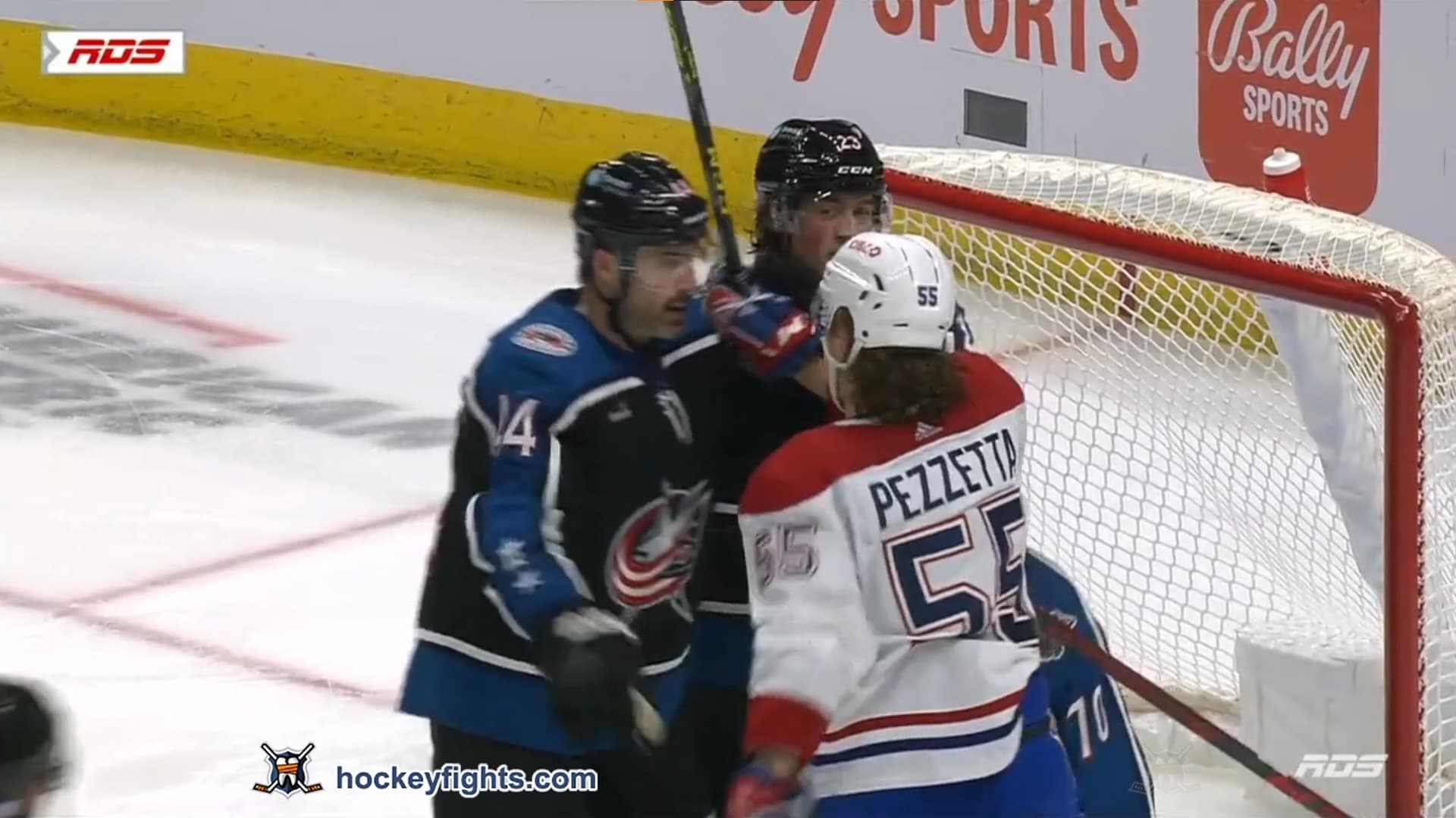 M. Pezzetta (MTL) vs. E. Gudbranson (CBJ)