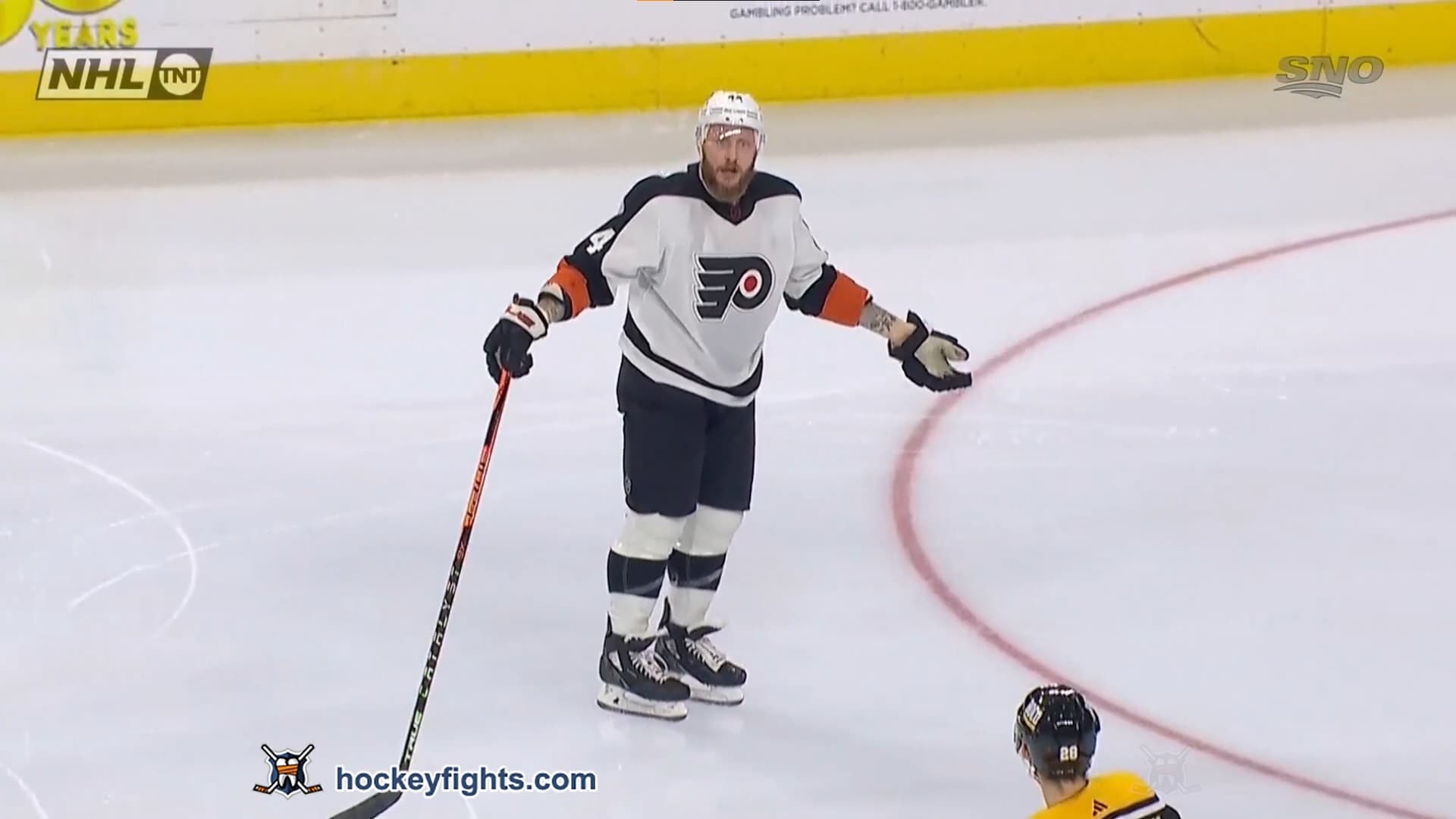 M. Pettersson (PIT) vs. N. Deslauriers (PHI)