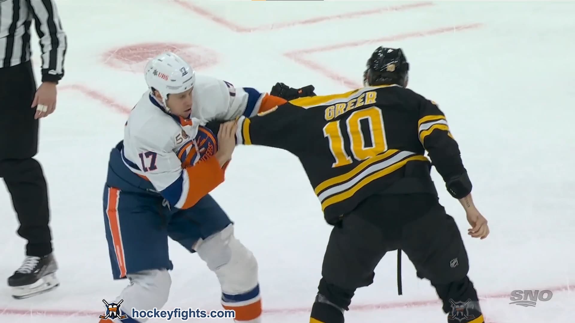 M. Martin (NYI) vs. A. Greer (BOS)