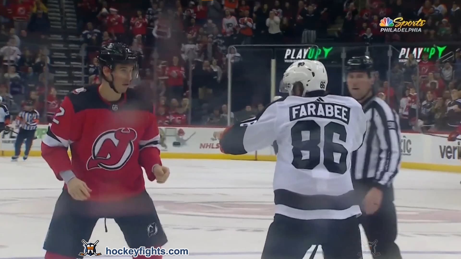 J. Farabee (PHI) vs. B. Smith (NJD)