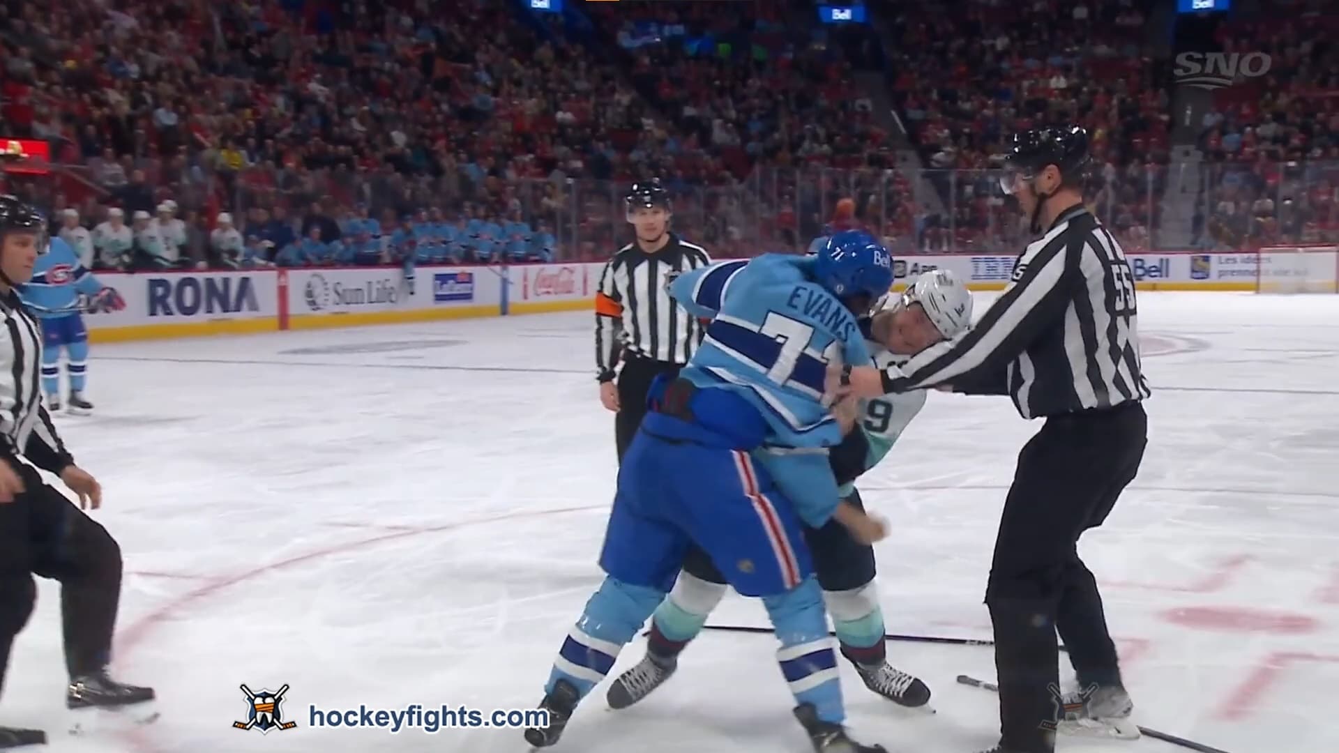 R. Donato (SEA) vs. J. Evans (MTL)