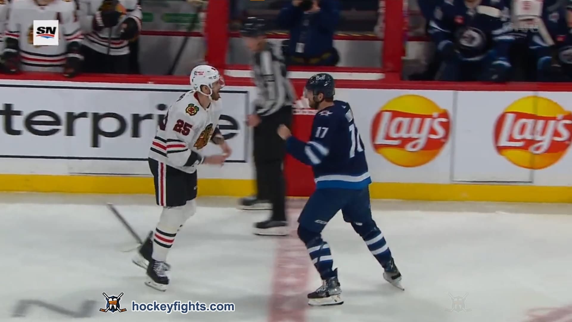 J. Tinordi (CHI) vs. A. Lowry (WPG)