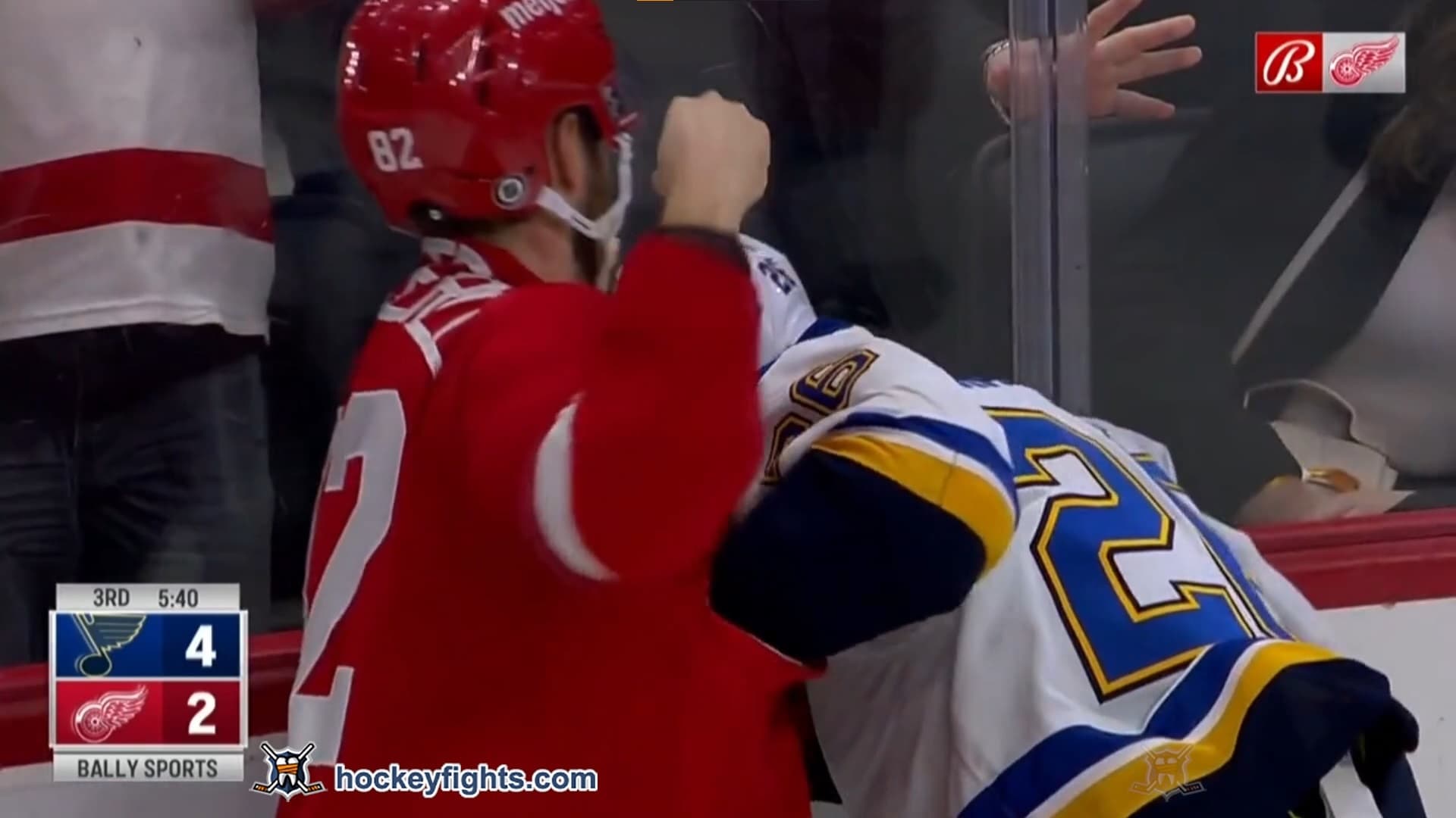 N. Walker (STL) vs. J. Oesterle (DET)